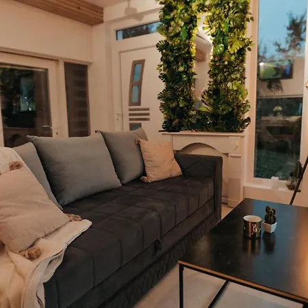 Calm House *